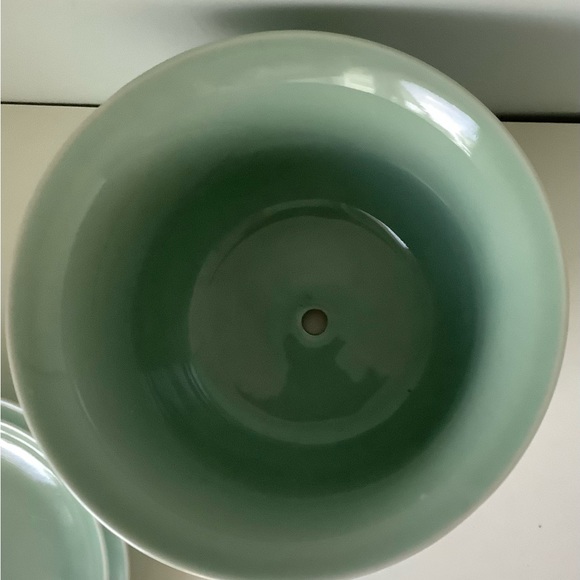 NEW Celadon Green Planter and dish set - Picture 10 of 12